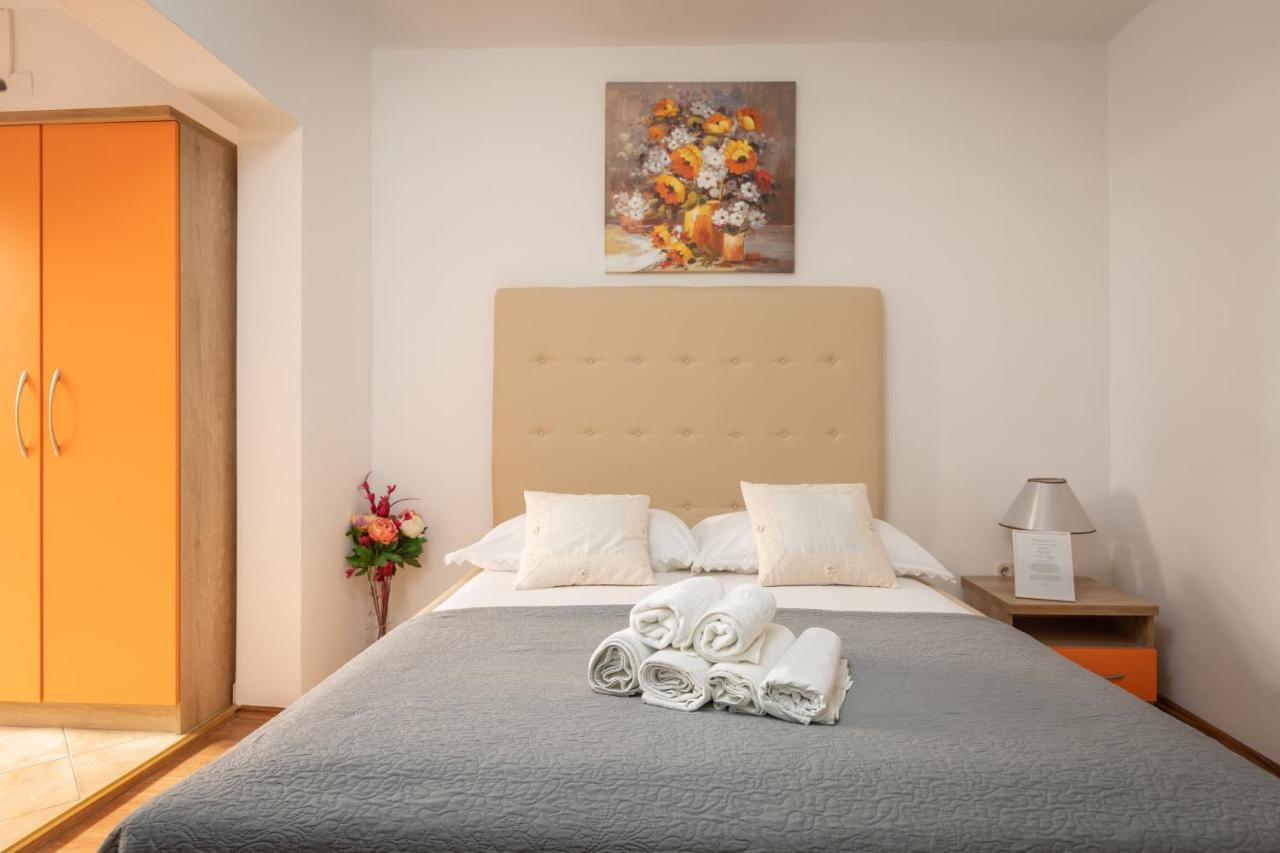 Apartments Petrovic มาคาร์สกา ภายนอก รูปภาพ