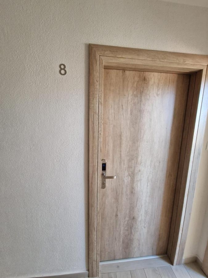 Apartments Petrovic มาคาร์สกา ภายนอก รูปภาพ